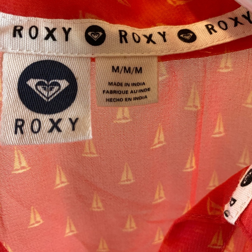 Sheer Roxy tank Top size medium - Picture 2 of 7